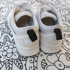 Nike Shoes - Nike Air Max Thea Nike Shoes - Nike Air Max Thea